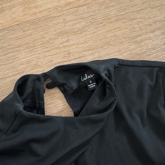 Lulus Short Sleeve Cap Sleeved Bodysuit - Picture 3 of 4